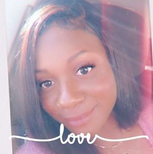 Meet your Posher, Carlene